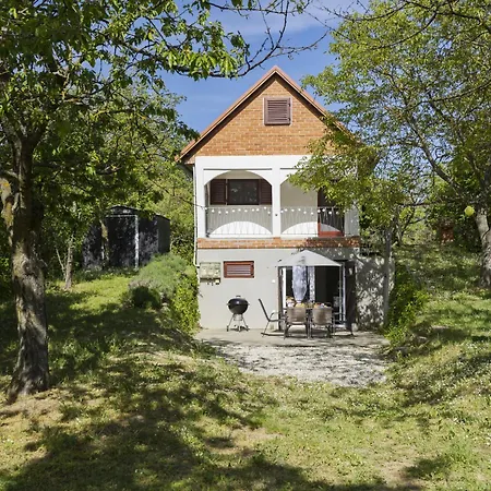 بيت للعطل Oereghegy Kis Haz By Interhome Kőröshegy